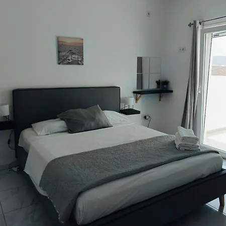 Mia Casa Naousa